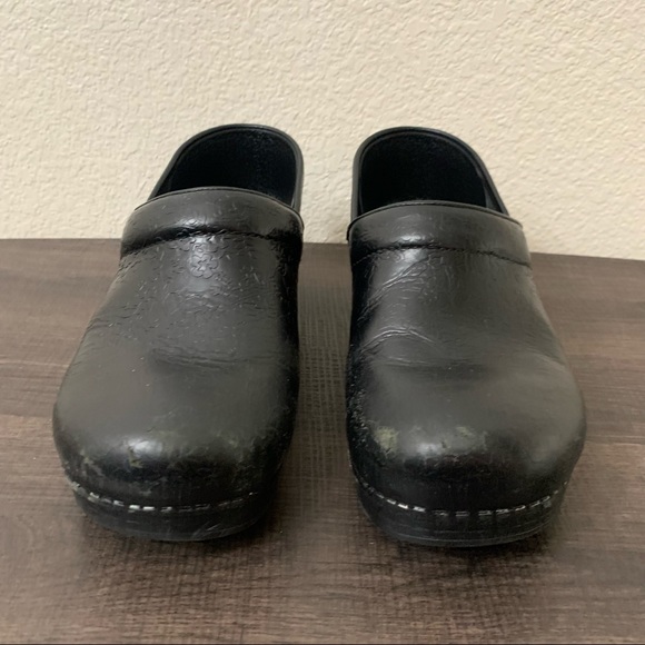 Dansko black leather embossed clogs size 41 - Picture 10 of 10